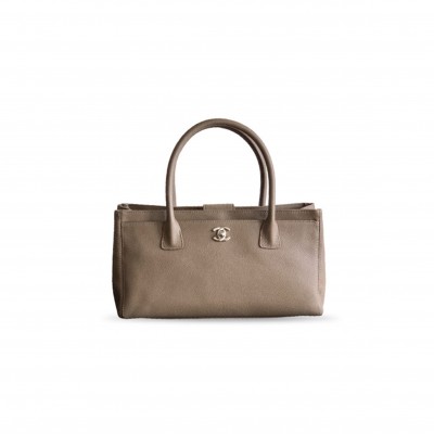 CHANEL CAVIAR SMALL CERF EXECUTIVE TOTE BAG (32*17.5*13cm) 